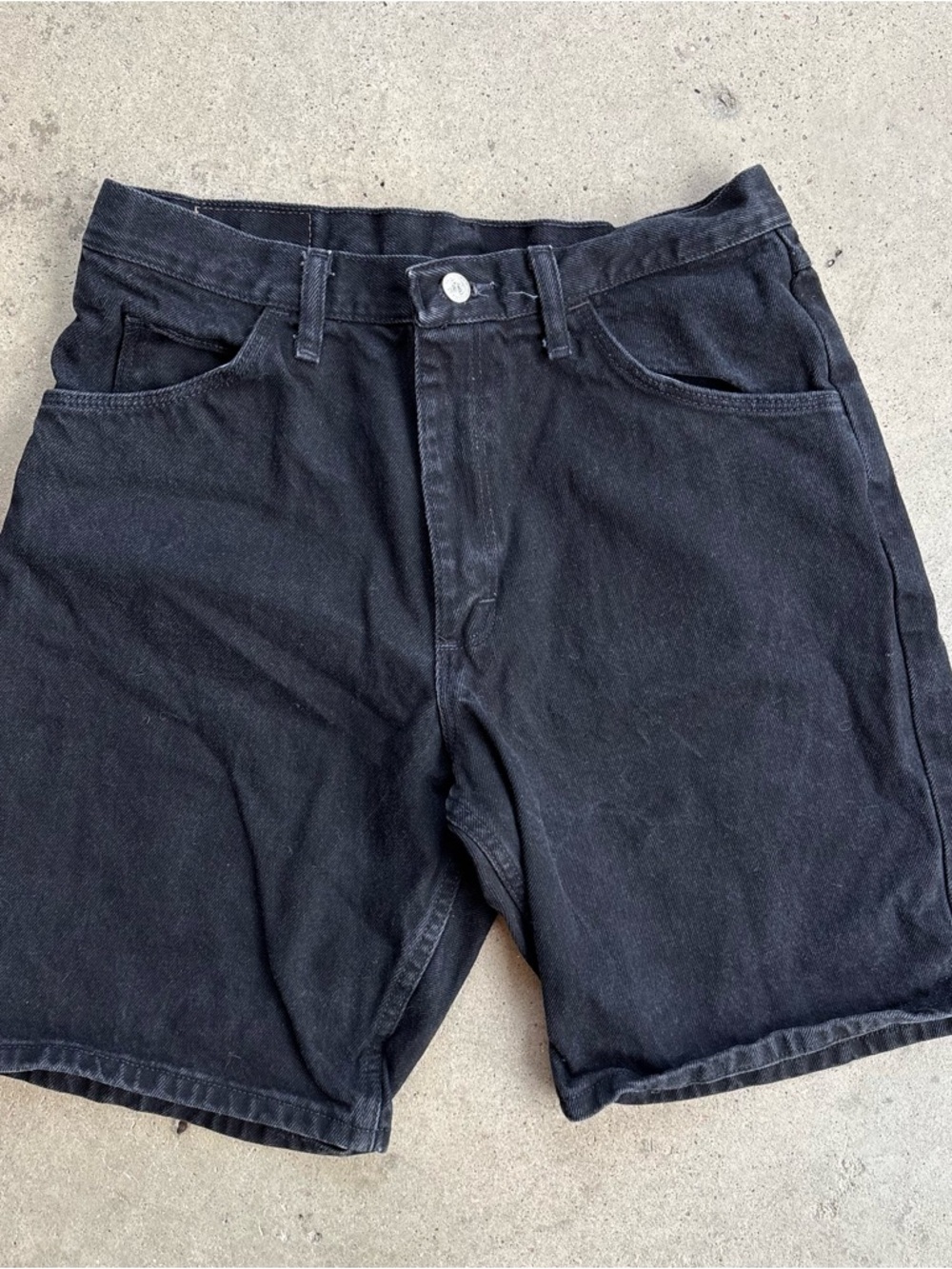 Wrangler Black Denim Jean Shorts Men's 32 Relaxed Fit 606T3CB